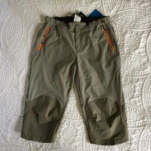 Columbia brand new cropped hiking pants